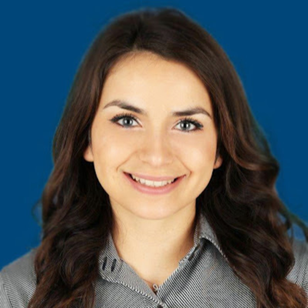 Meet your Posher, Devorah